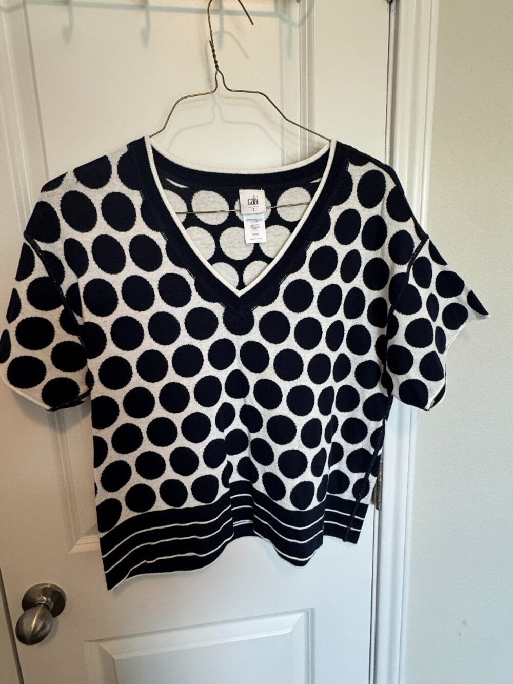 CAbi short sleeve sweater polka dots Navy Crop size small